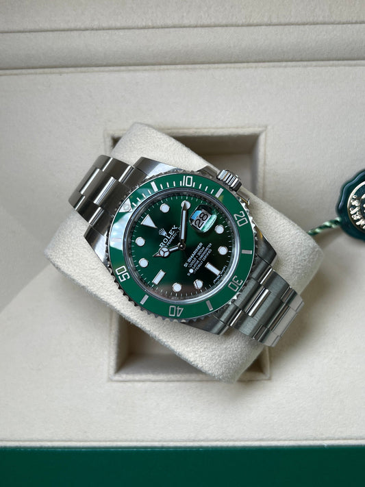 Rolex Submariner Date Hulk 116610LV