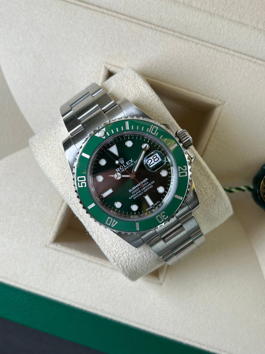 Rolex Submariner Date Hulk 116610LV